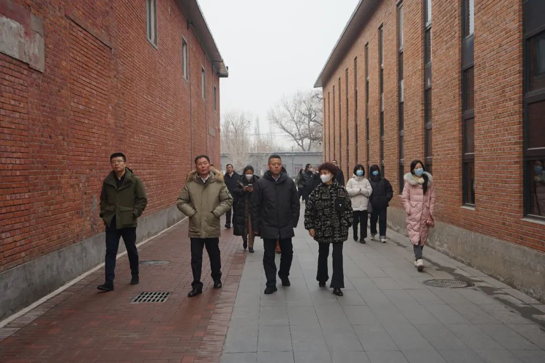 1676961099855466.jpg 1676961099855466.jpg